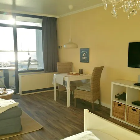 Ferienapartment Meerzeit Suedstrand 34m² 2 Pers. 1.og Bk Mb Wlan Lejlighed Femern