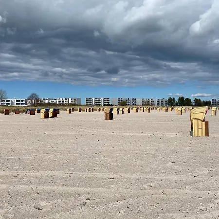 Ferienapartment Meerzeit Suedstrand 34m² 2 Pers. 1.og Bk Mb Wlan Femern